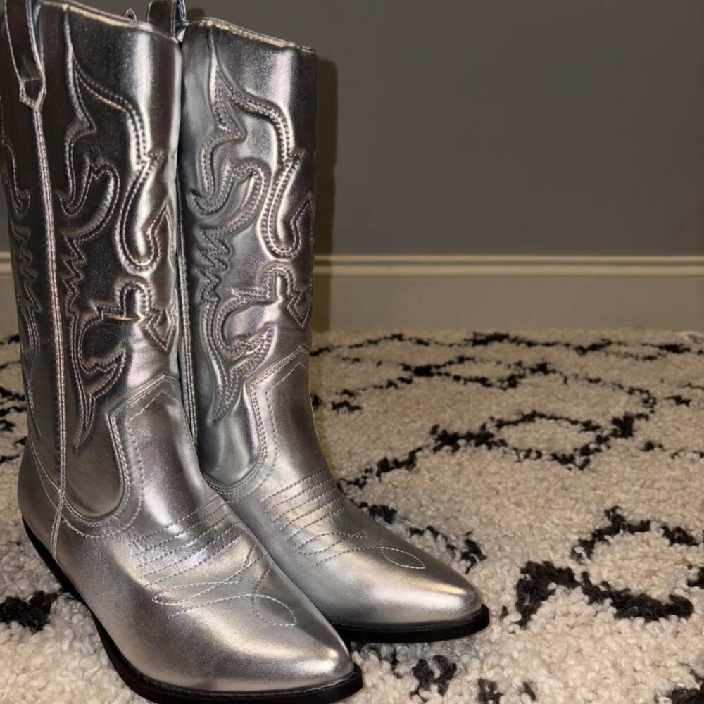 Triple Threads Silver Metallic Cowboy Boots - Picture 3 of 5